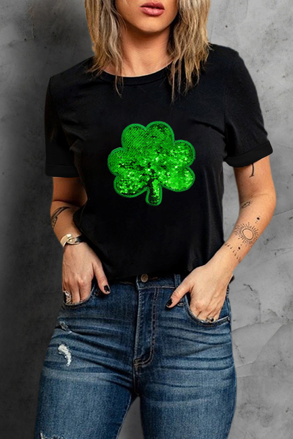 Black St. Patricks Lucky Clover Print O Neck T Shirt