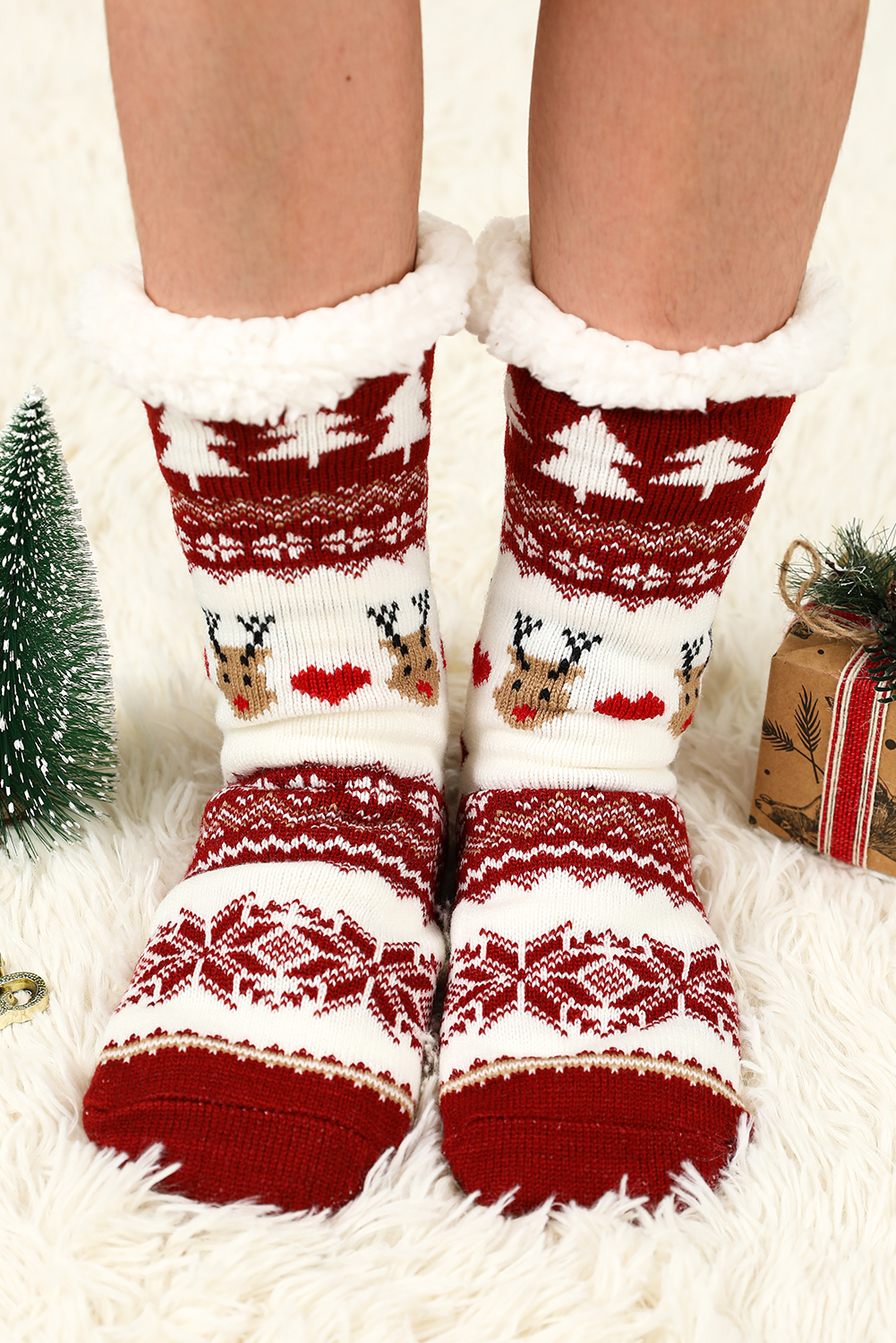 Fiery Red Christmas Cartoon Pattern Woolen Knit Socks