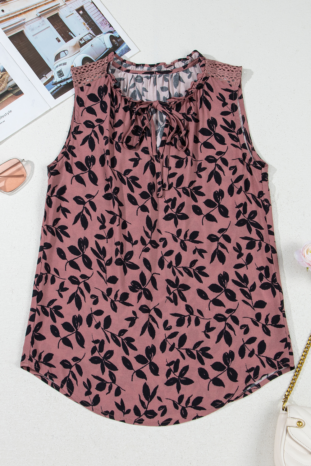 Brown Leaf Print Lace-up V Neck Crinckled Tank Top