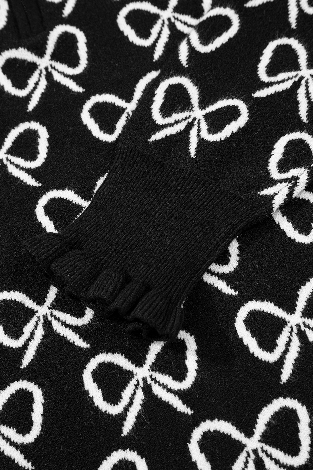 Black Cute Bow Pattern Drop Shoulder Zipped Collar Sweater