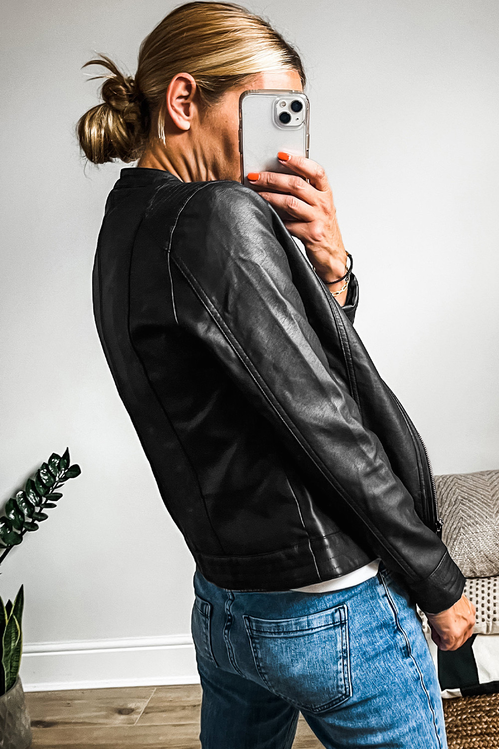 Chestnut Solid Faux Leather Zipper Slim Fit Bomber Jacket