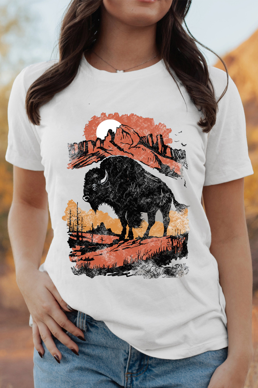 White Western Buffalo On Plains Graphic Crew Neck Tee