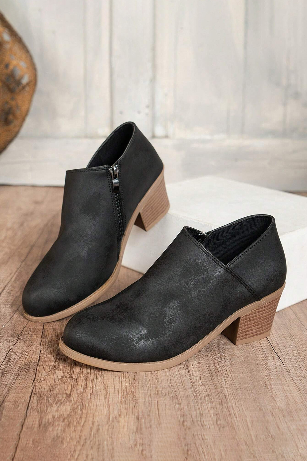 Philippine Gray Tulip Opening Suede Ankle Boots