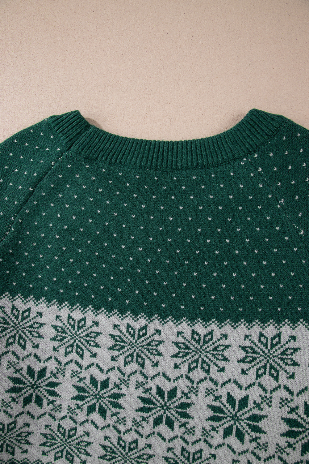 Green Christmas Snowflake Dotted Print Round Neck Sweater
