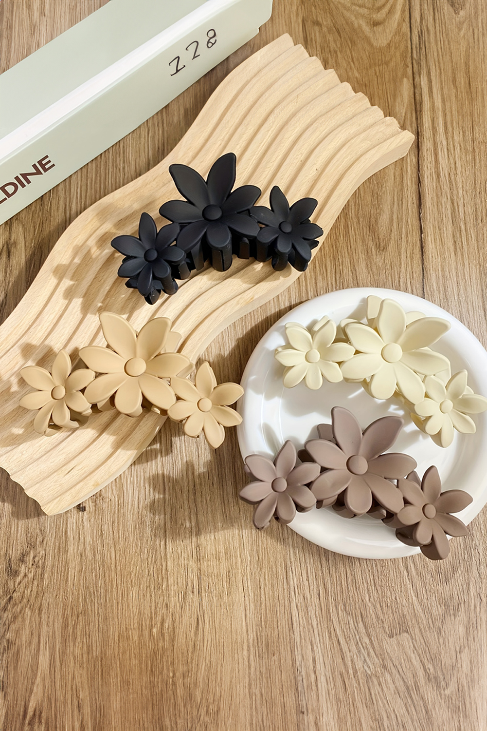 Black Flower Shape Frosted Large Hair Claw Clip