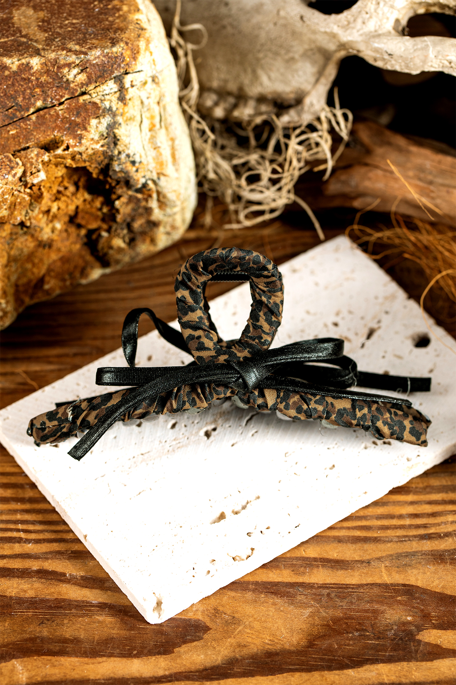 Thai Curry Leopard Cloth Wrap Over Contrast Bow Detail Hair Claw Clip