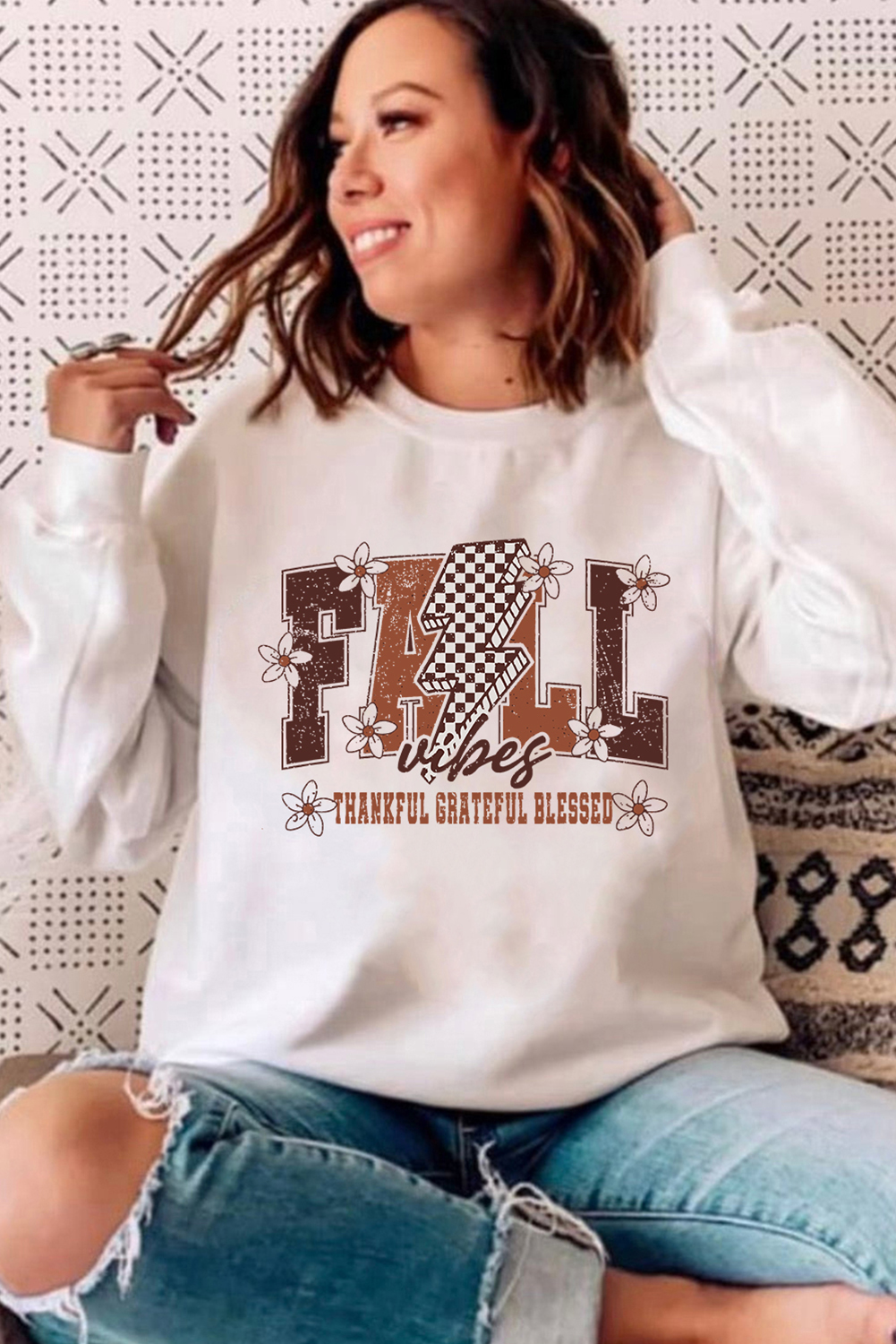 White FALL THANKFUL Graphic Drop Shoulder Sweatshirt