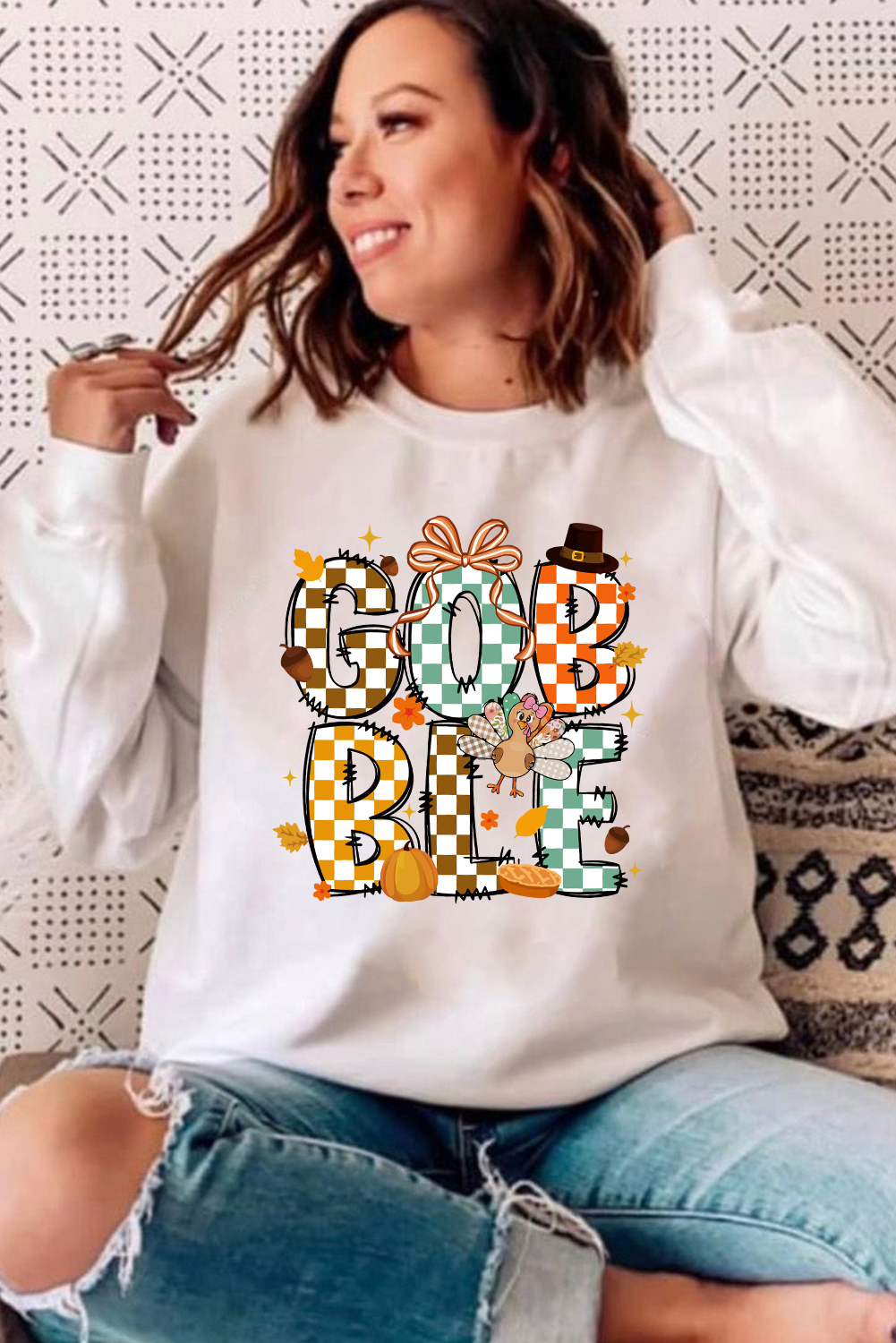 White GOBBLE Checkered Letter Print Thanksgiving Turkey Graphic Sweatshirt