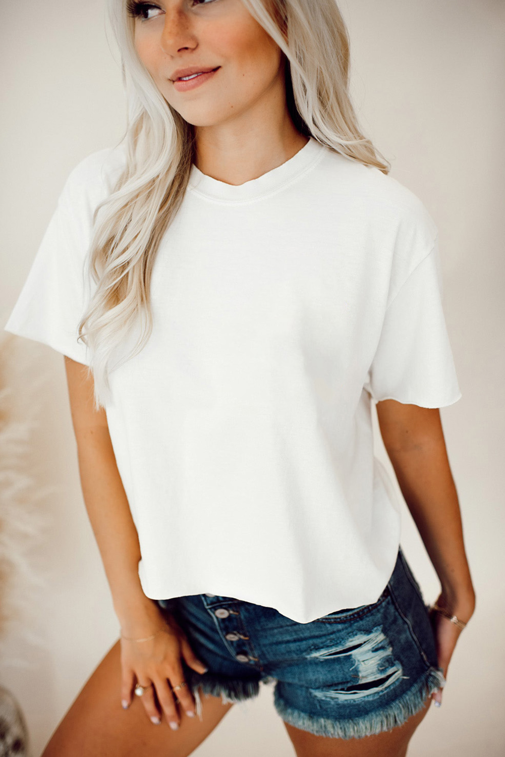 White NASHVILLE MUSIC CITY Guitar Wings Graphic Tee
