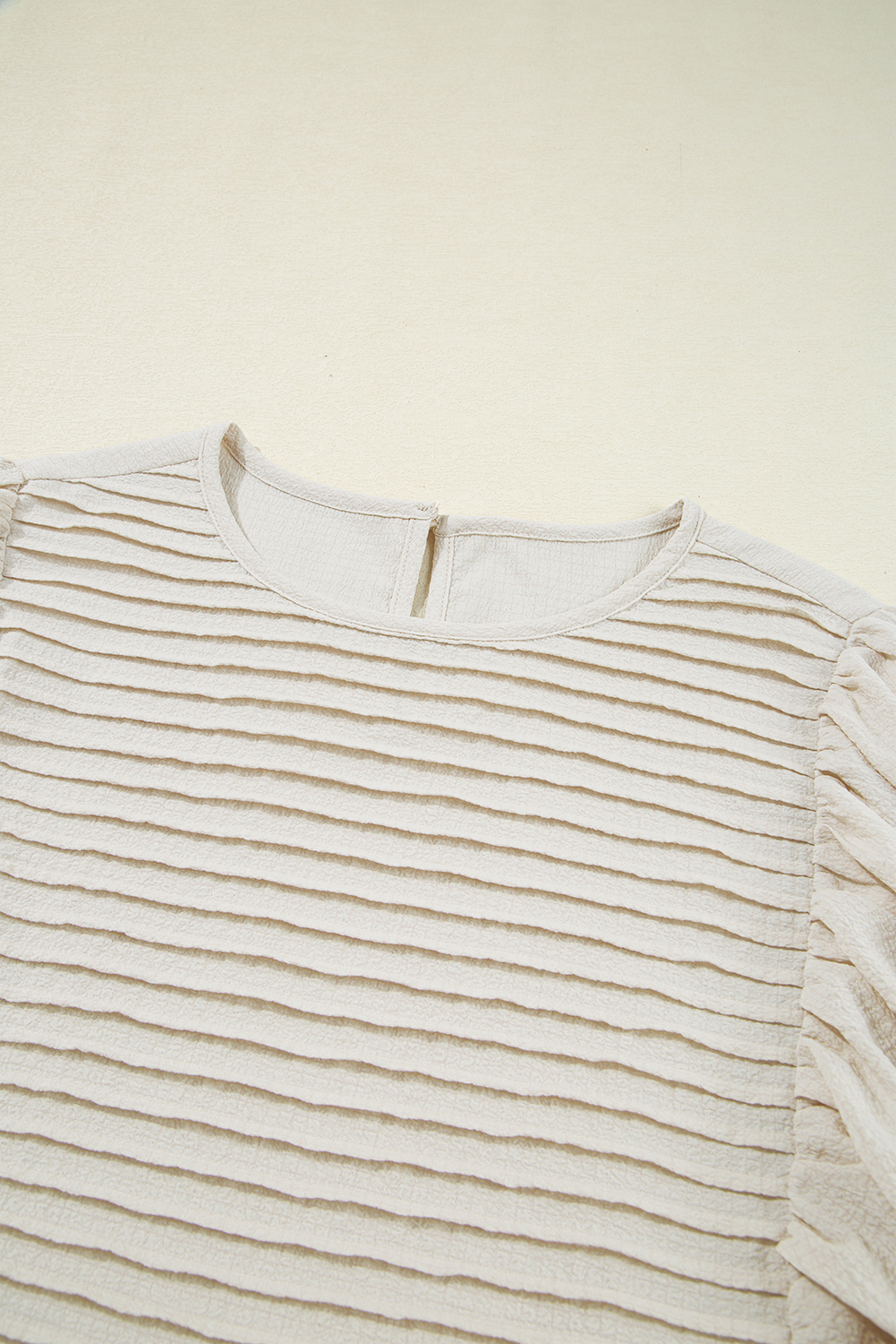 White Textured Ruffled Puff Sleeve Loose Dress