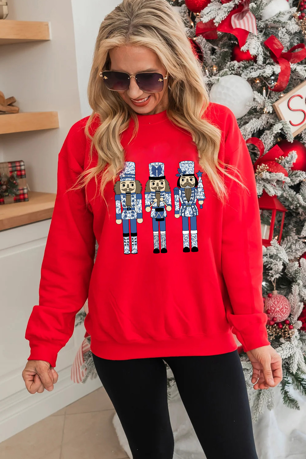 Red Christmas Nutcracker Men Guard Graphic Pullover Sweatshirt