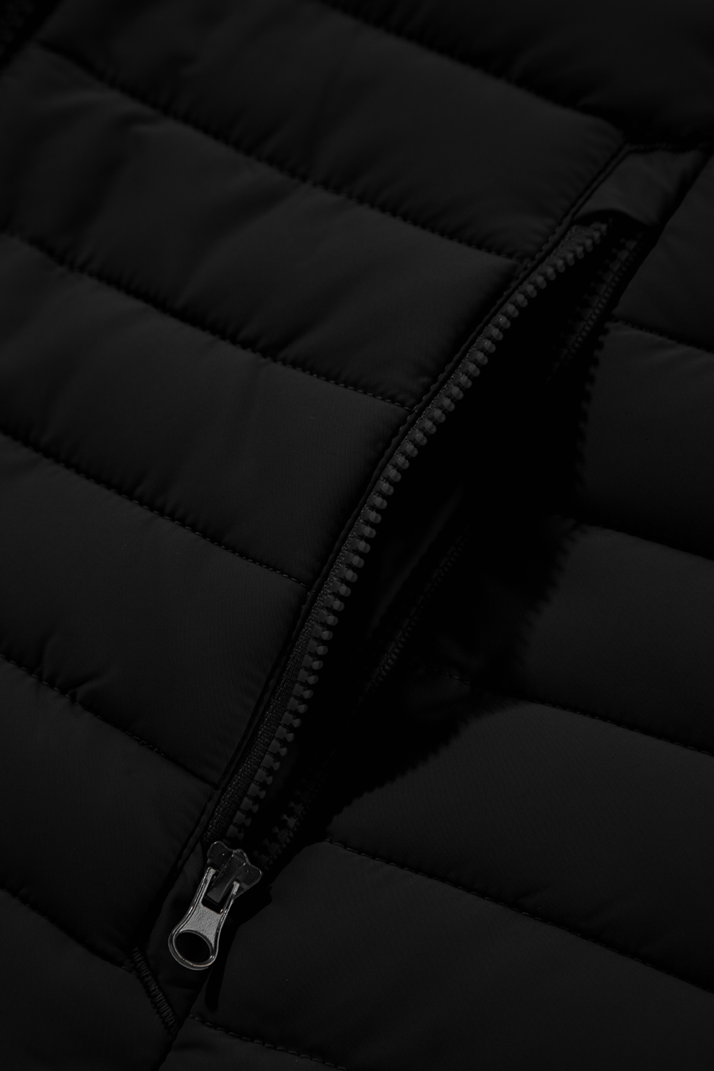 Silvery Plush Collared Quilted Zipped Puffer Vest