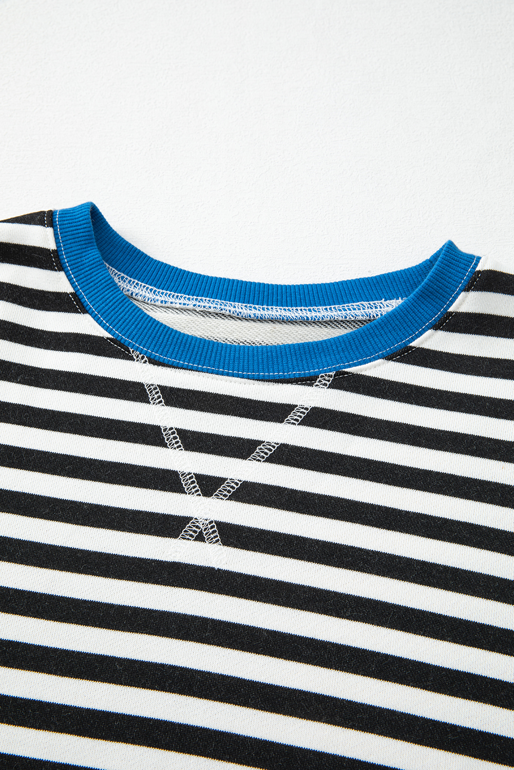 Red Stripe Contrast Ribbed Trim Crossed Stitch Drop Shoulder Sweatshirt