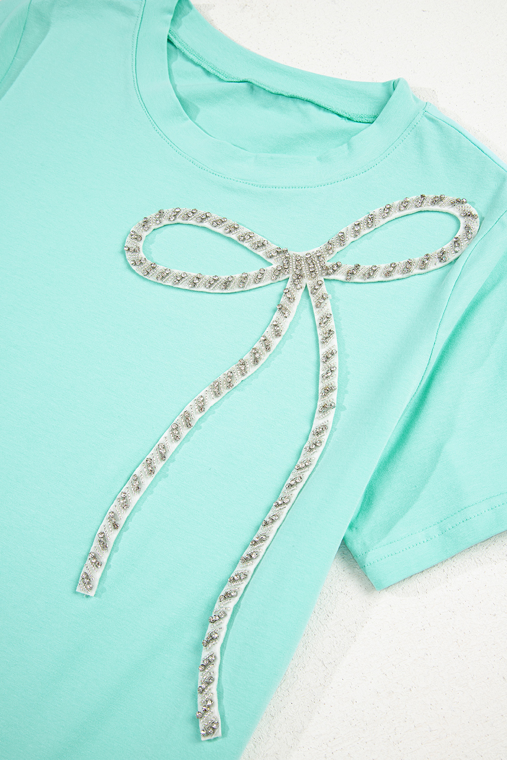 White Rhinestone Bow Embellished Round Neck Tee