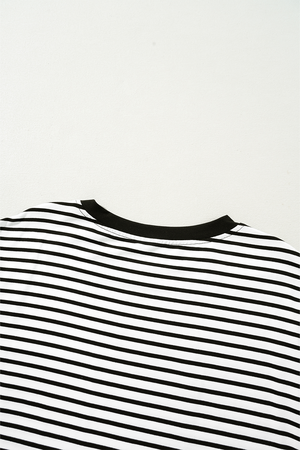 Red Stripe Chest Pocket Patch Round Neck Tank Top