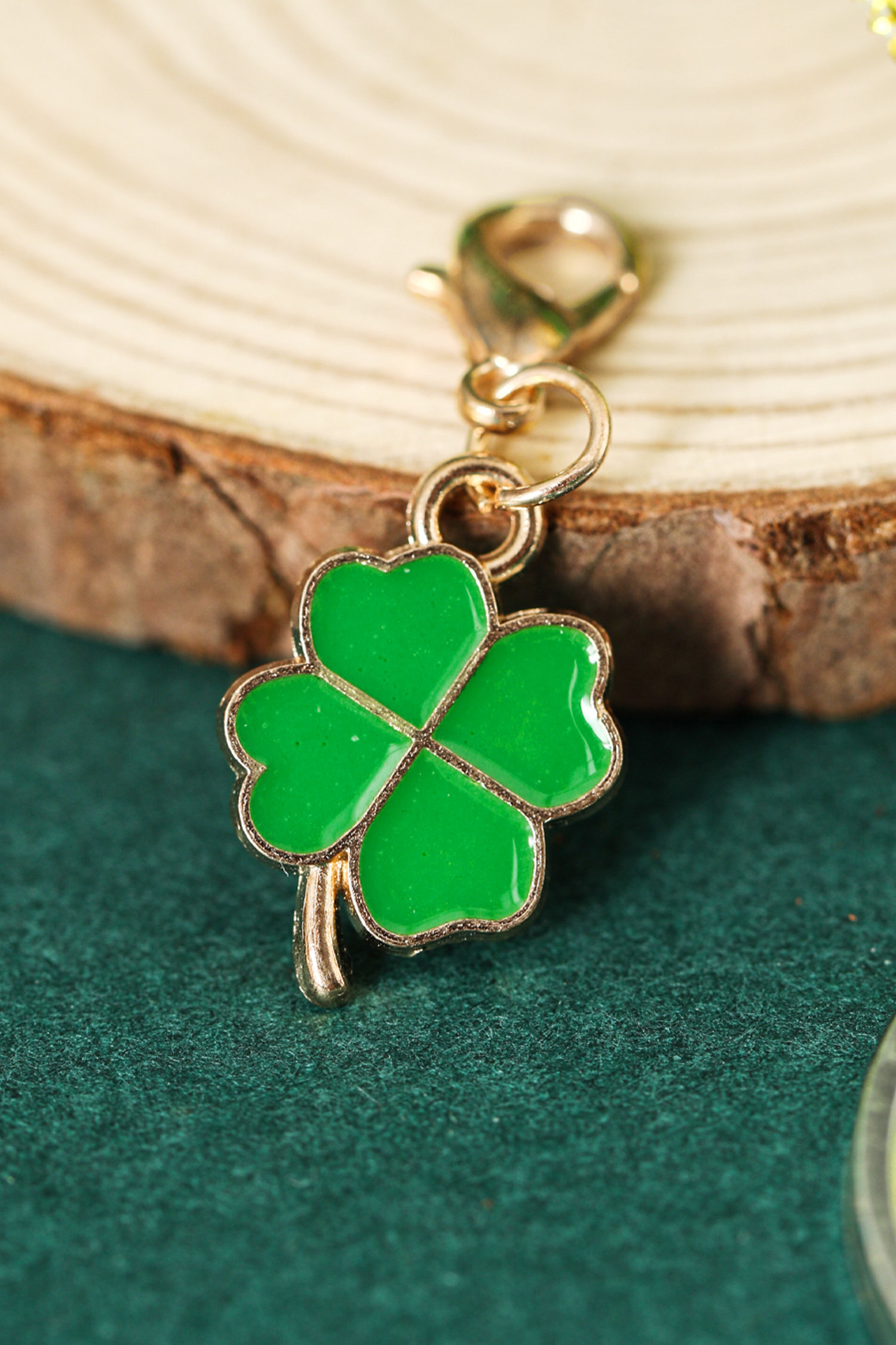 Green Enamel Lucky Clover Key Buckle St Patricks Day Lobster Clasp Pendant