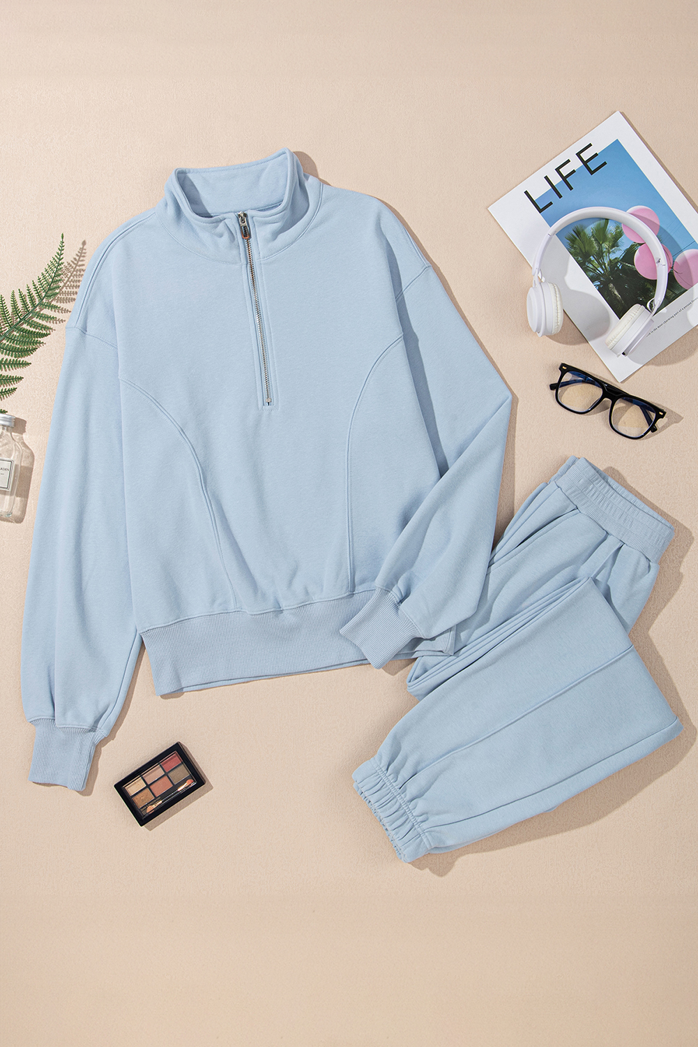 Vineyard Green Half Zip up Pullover Active Top and Joggers Set