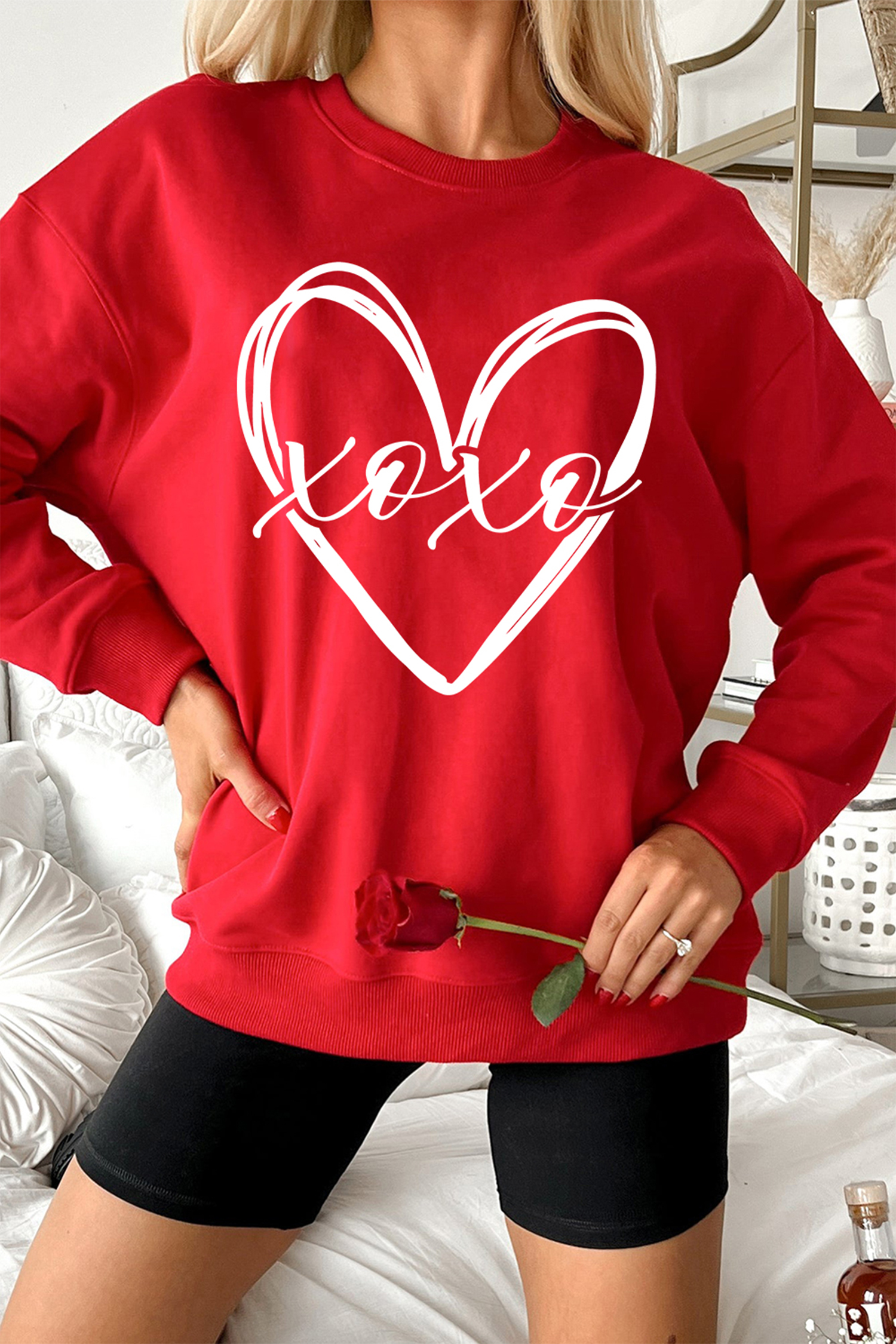 Red xoxo Valentines Heart Sketch Printed Pullover Sweatshirt