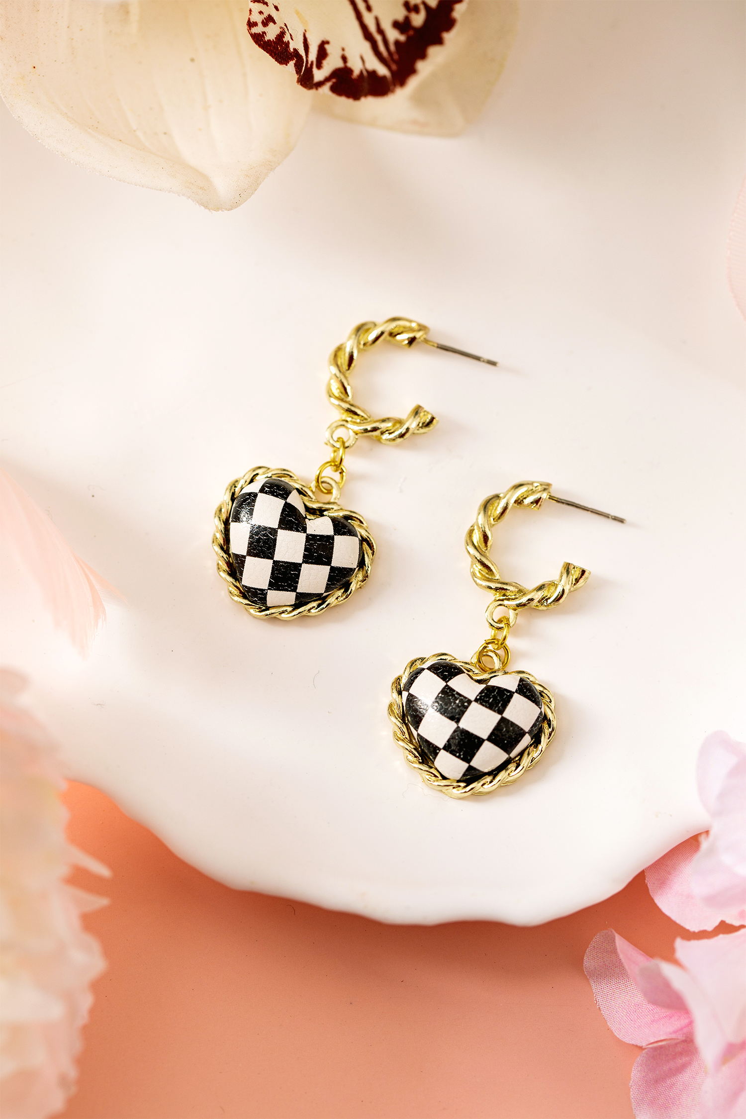 Black Checkered Heart Dangle Gold Plated Twisted Hoop Stud Earrings