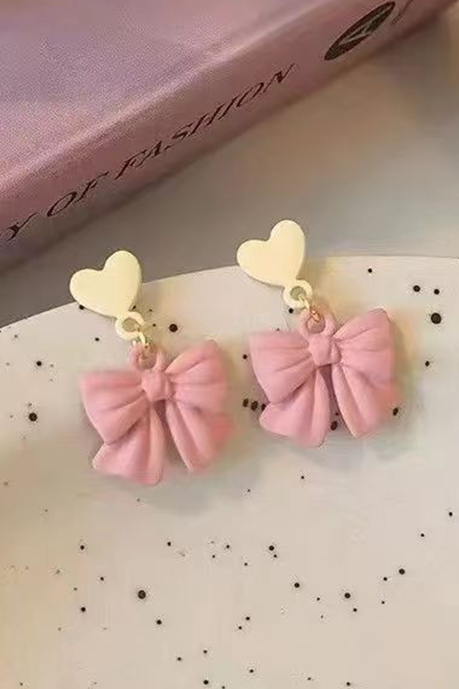 Pink Cute Bow Charm Contrasted Clip On Earrings