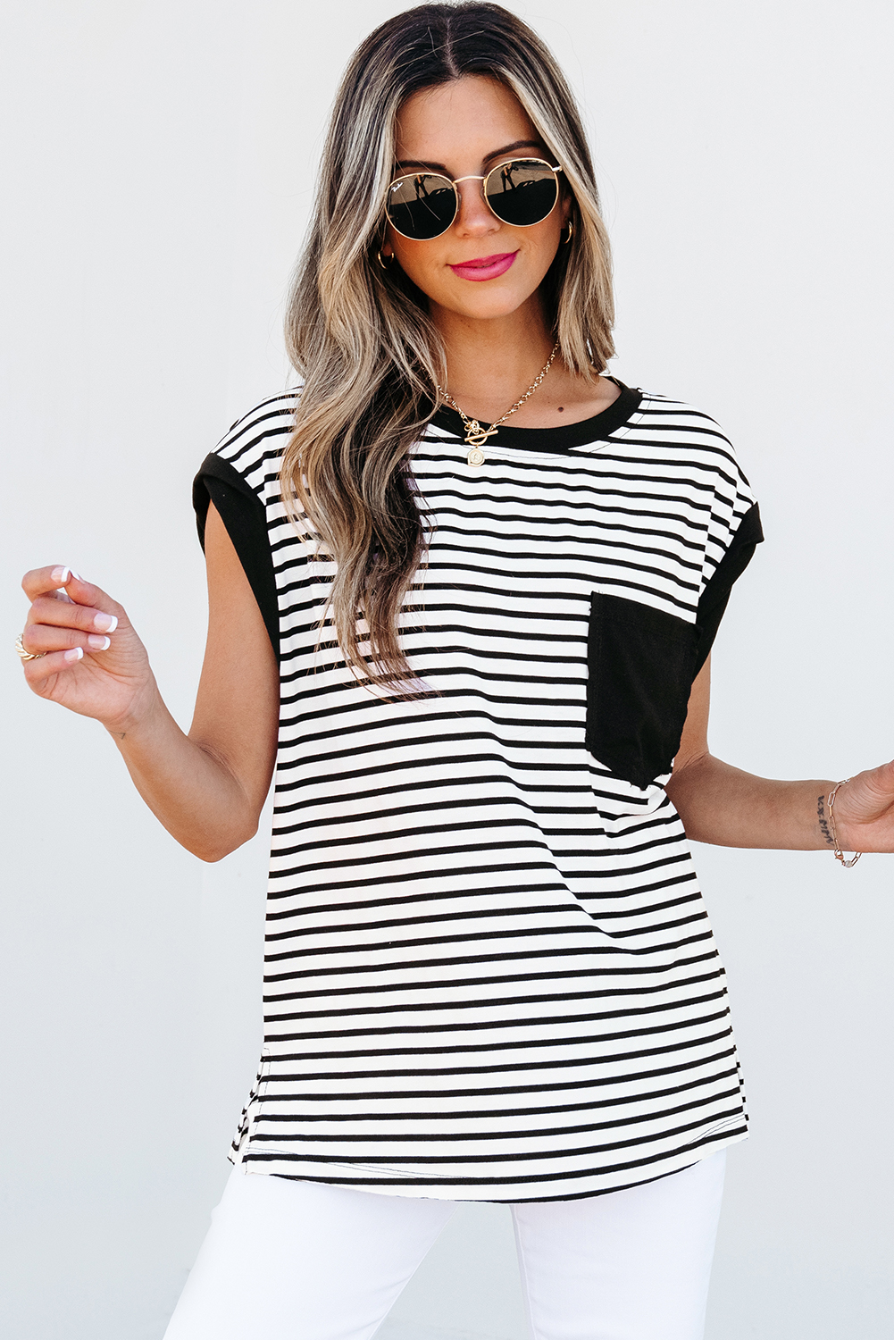 Red Stripe Chest Pocket Patch Round Neck Tank Top