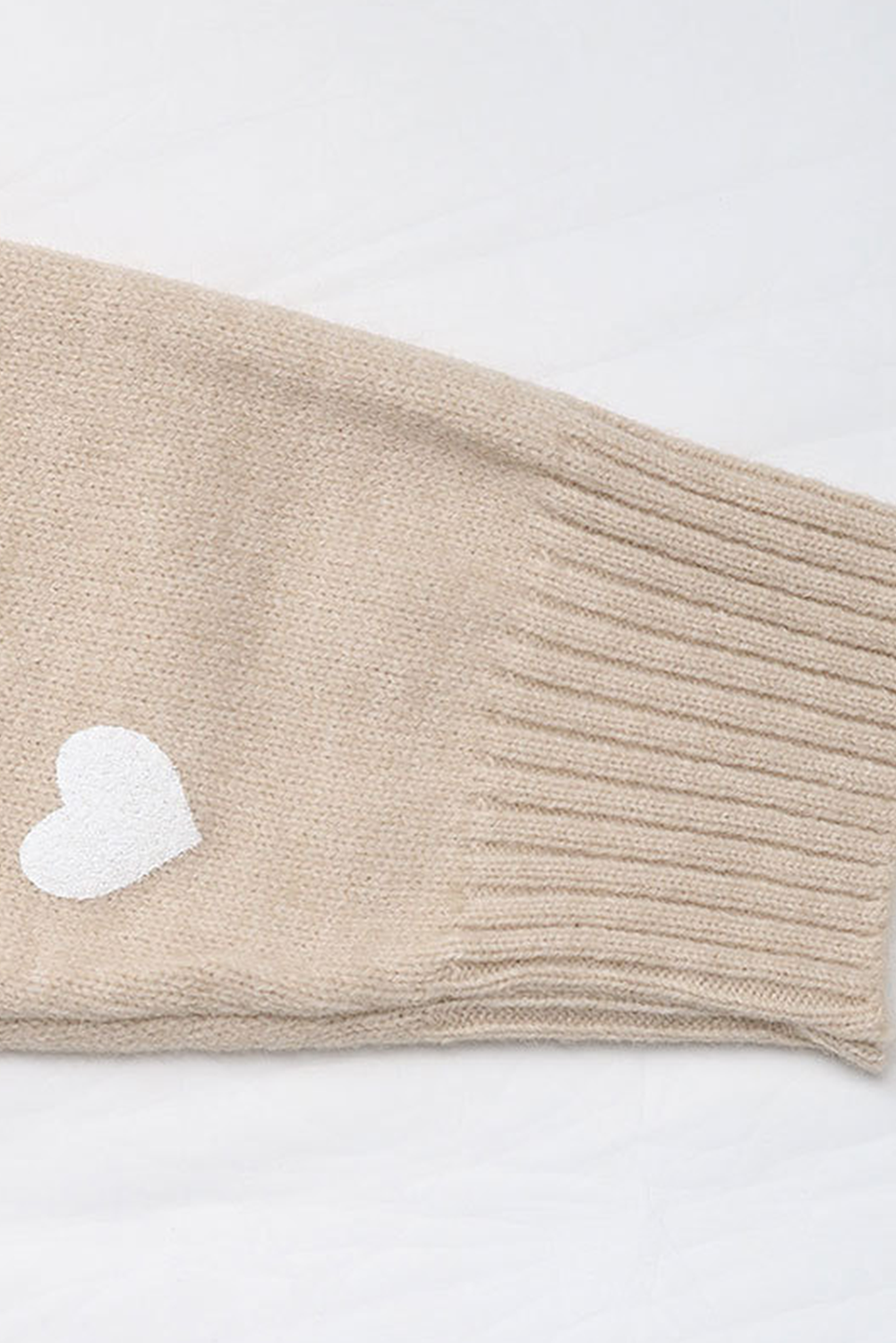 Smoke Gray Heart Print Lace Splicing V Neck Valentines Sweater