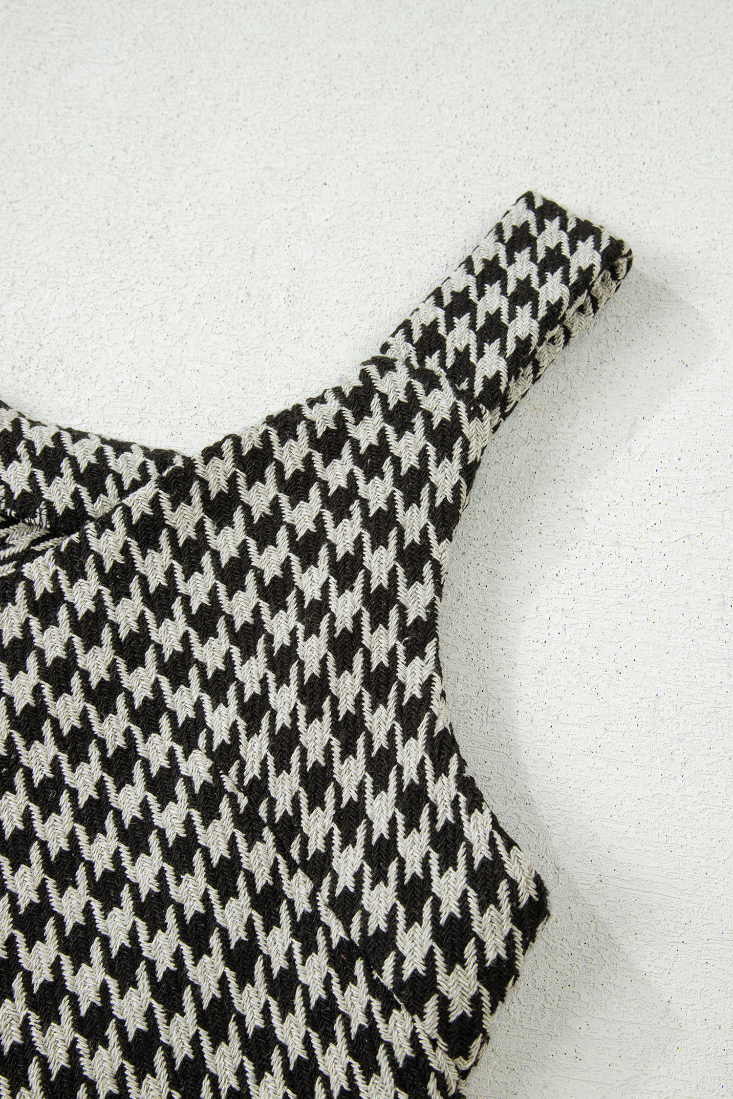 Khaki Houndstooth Print V Neck Sleeveless Mini Dress