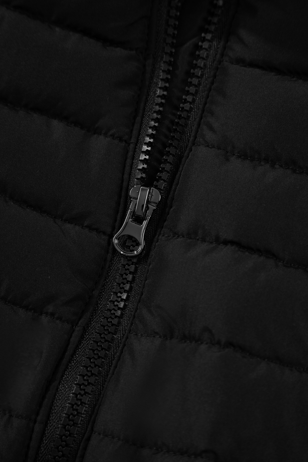 Silvery Plush Collared Quilted Zipped Puffer Vest