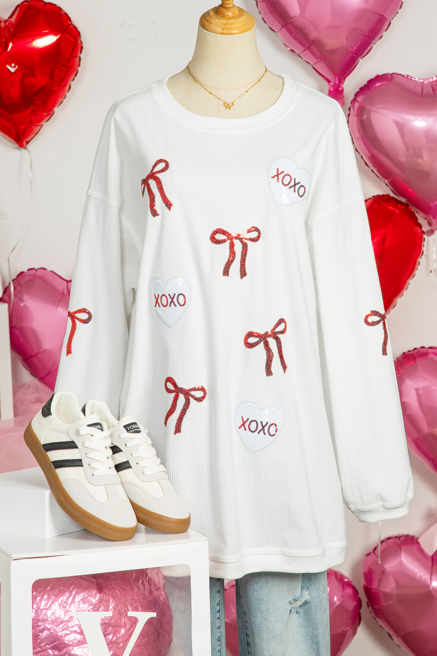White Sequin Ribbon Bow XOXO Heart Patched Corded Rib Pullover Sweatshirt
