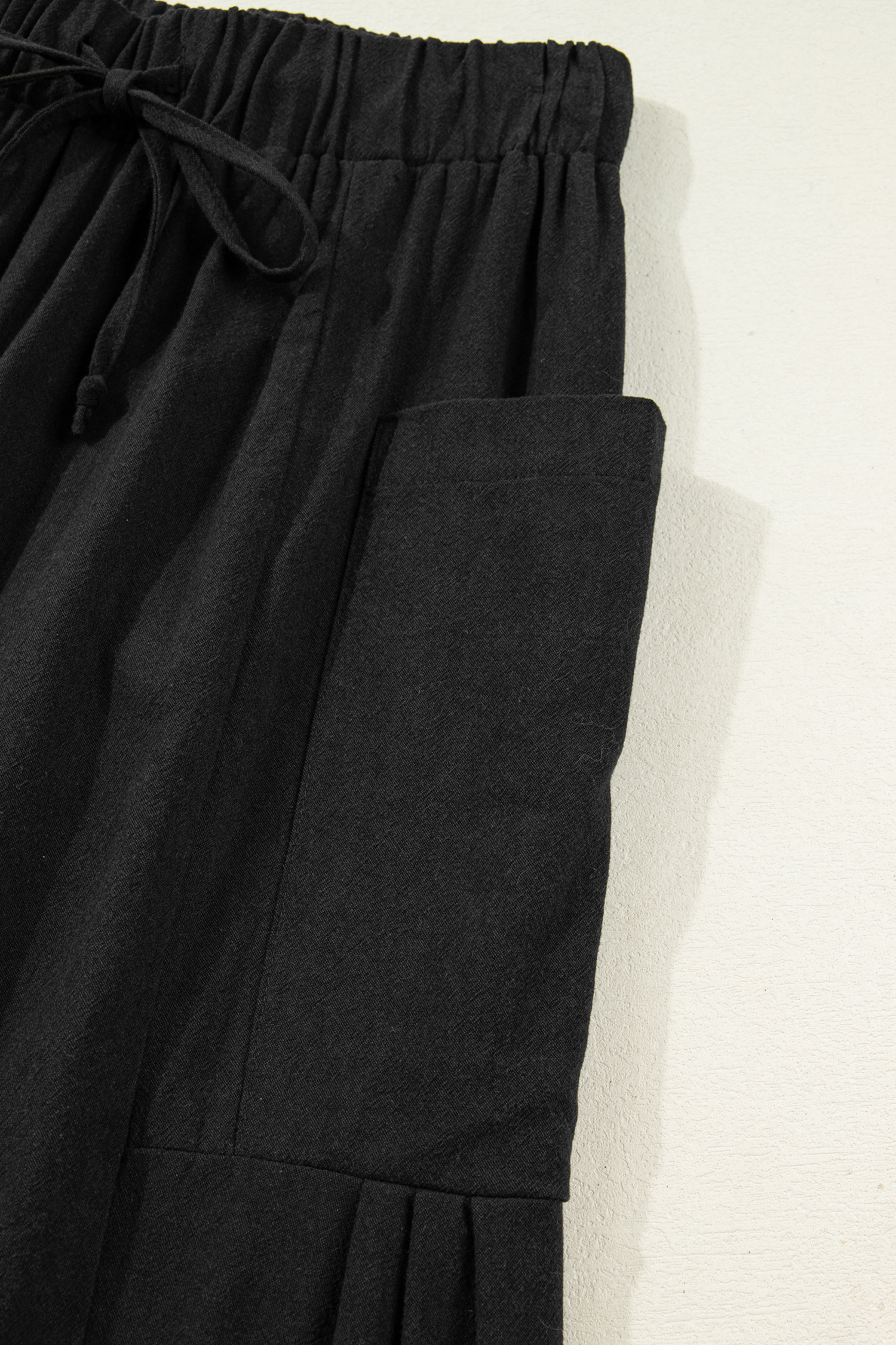 Black Drawstring Elastic Waist Patch Pocket Barrel Leg Casual Pants