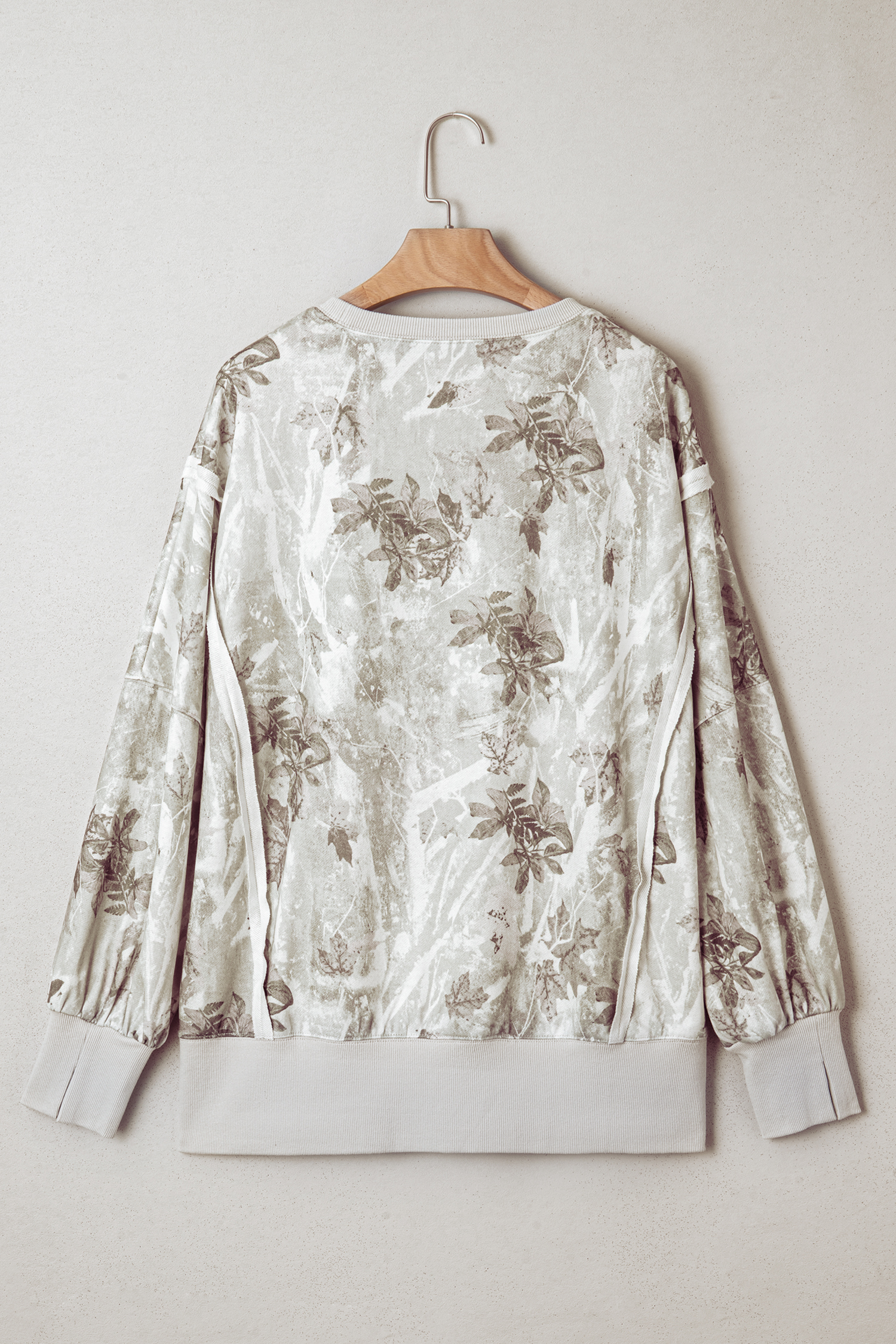 Gray KENTUCKY Raw Seam Detail Leafy Camouflage Baggy Sweatshirt