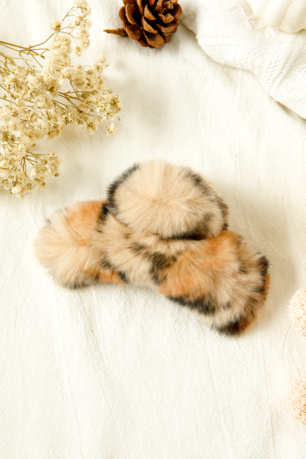 Thai Curry Leopard Fluffy Plush Cony Fur Hair Claw Clip