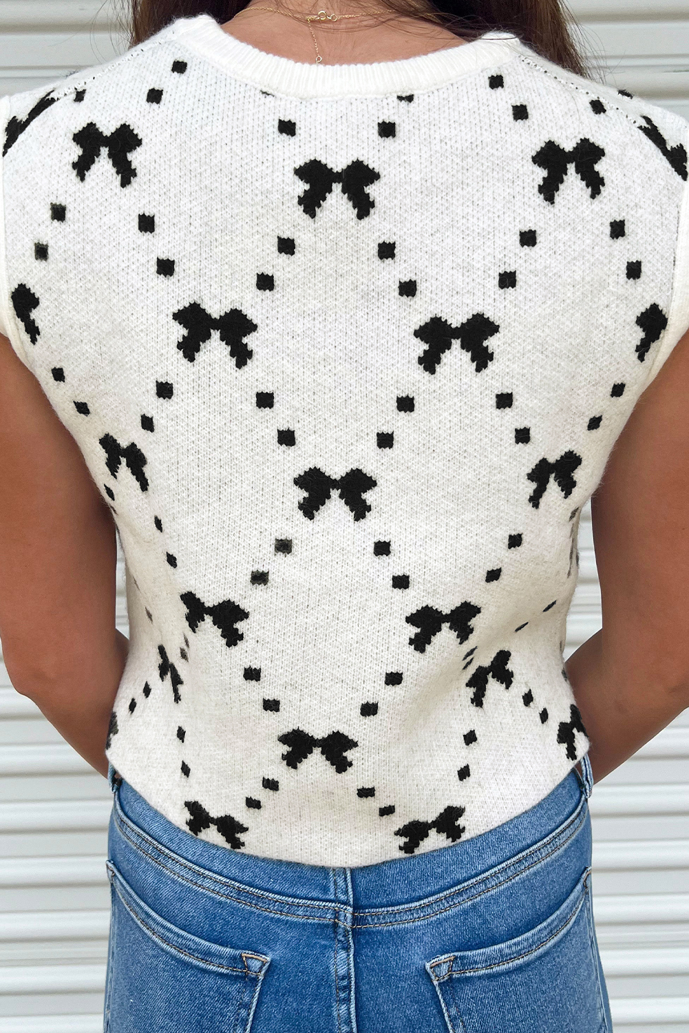 Black Preppy Vibes Bow Print Zipped Collar Sweater Tee