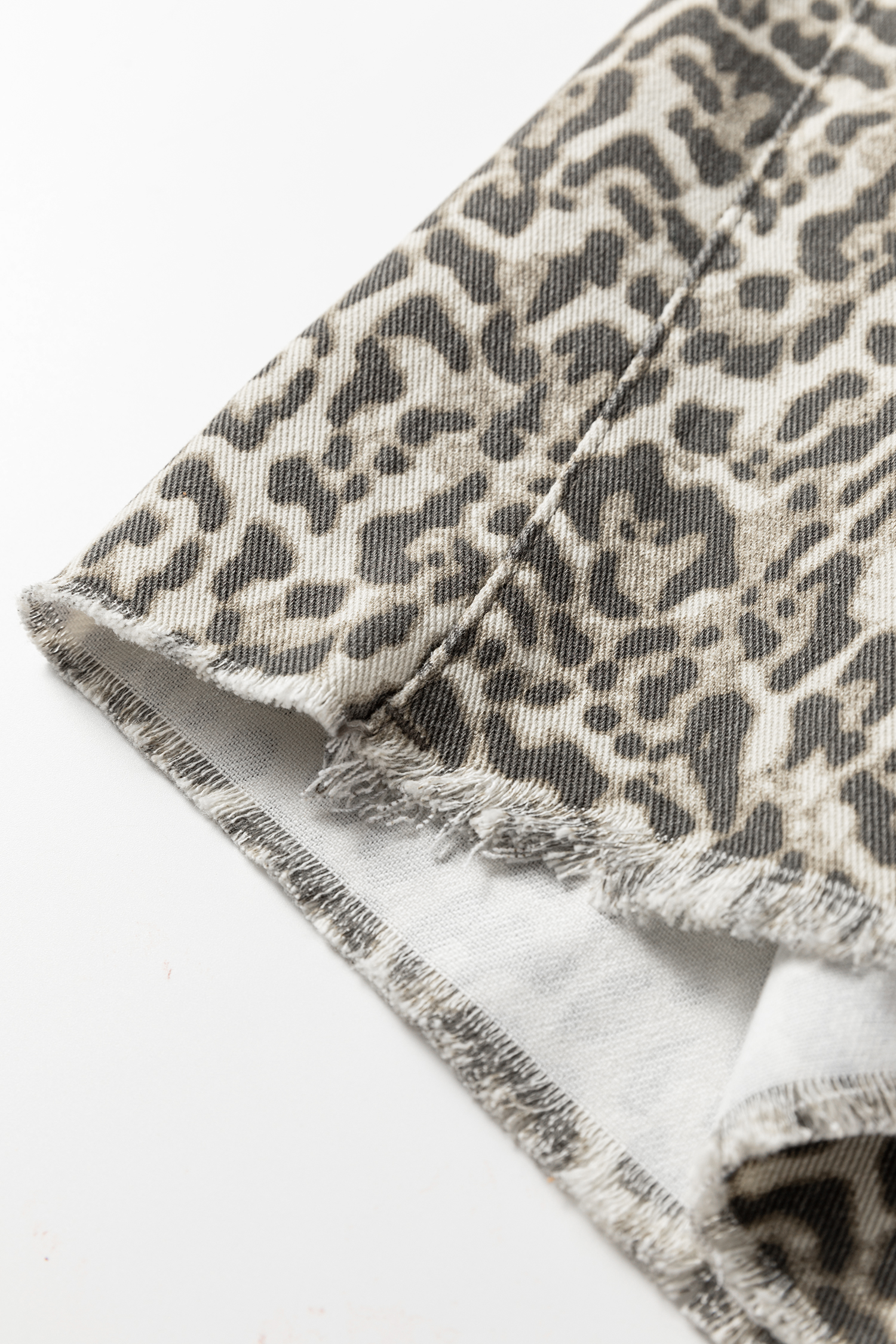 Brown Leopard Print Raw Hem Elastic Waist Loose Pull On Jeans