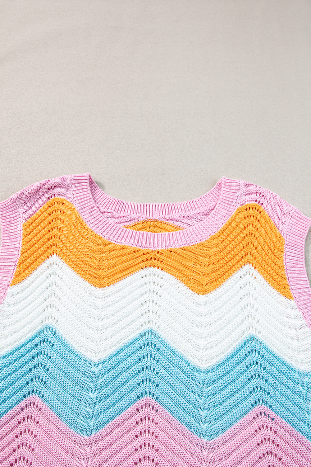 Multicolour Wavy Striped Print Textured Knit Sleeveless Sweater Top