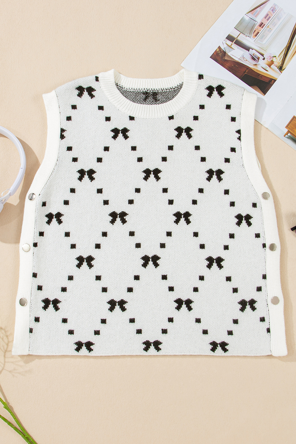 Black Preppy Vibes Bow Print Zipped Collar Sweater Tee
