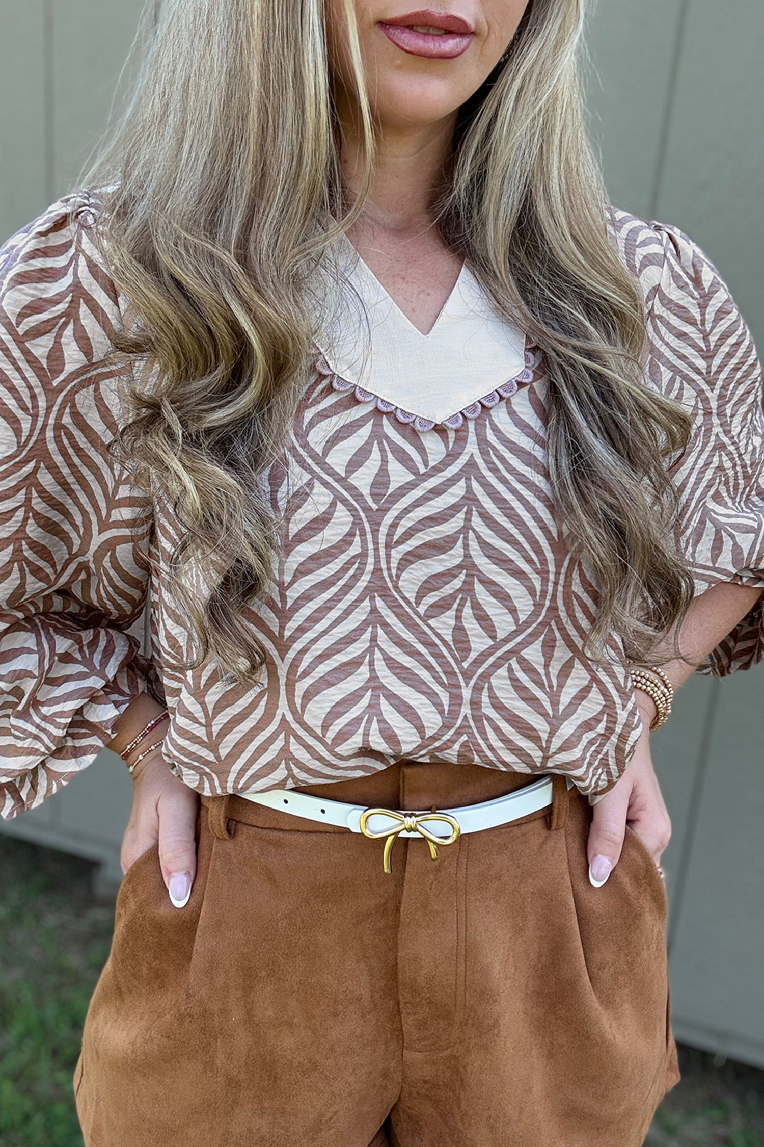 Brown Leaf Print Standing Collar Puff Sleeve Top
