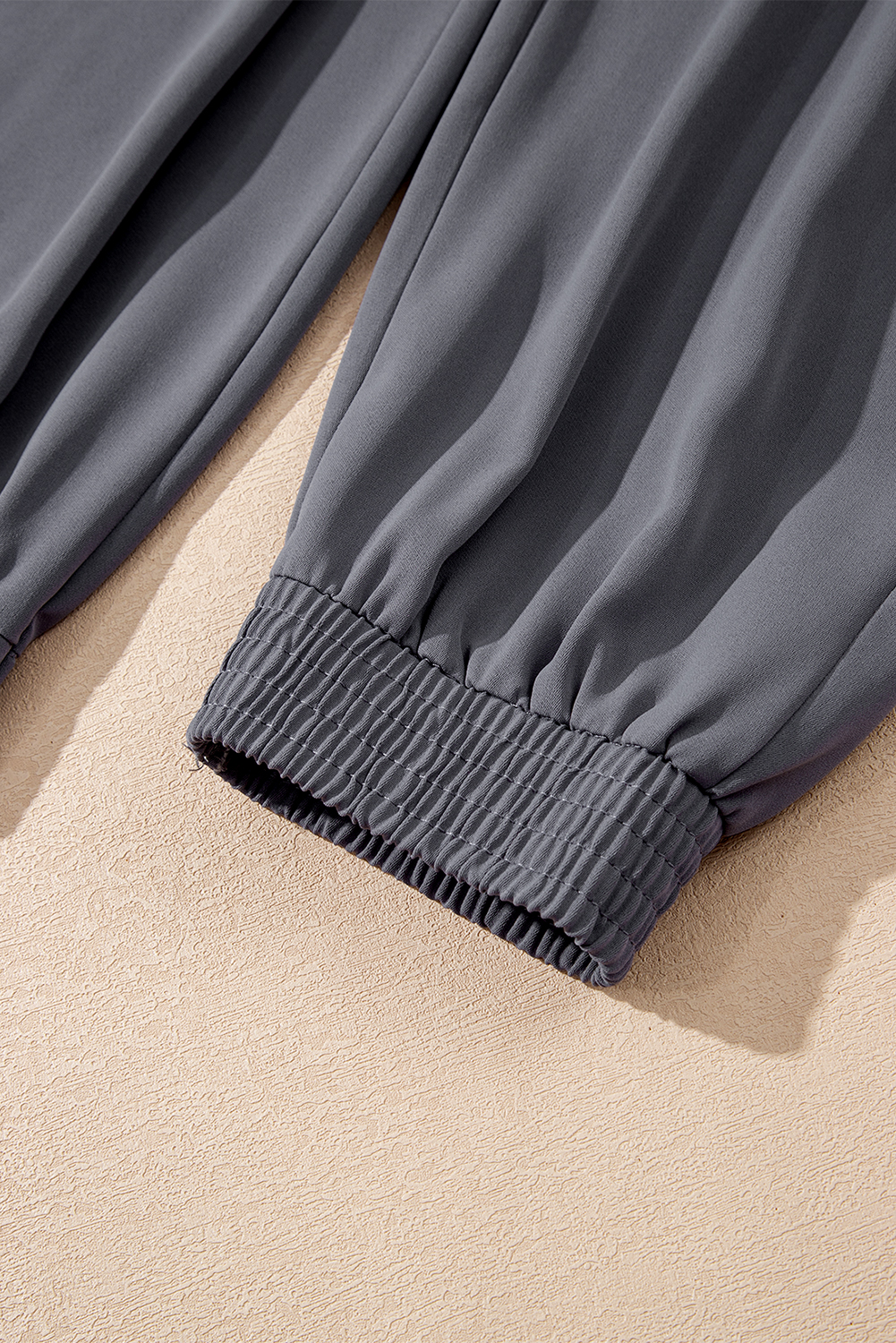 Black Drawstring Elastic Waistband Pocketed Cropped Jogger Pants