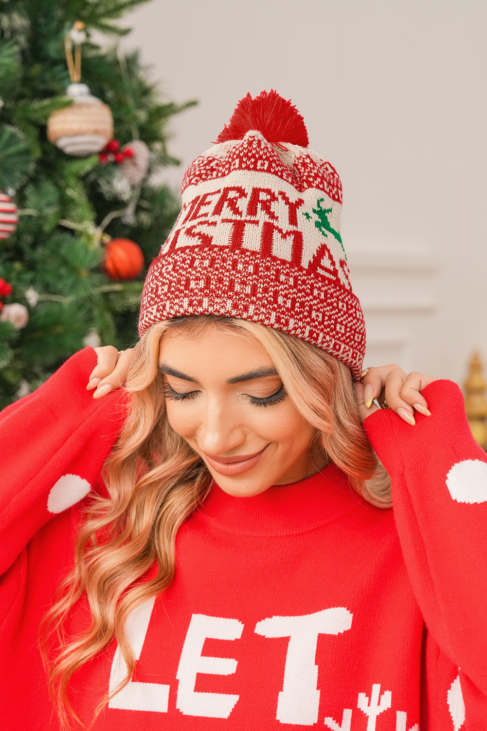 Fiery Red MERRY CHRISTMAS Winter Beanie Hat