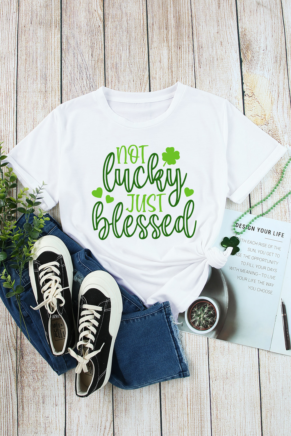Black St. Patricks Lucky Clover Print O Neck T Shirt