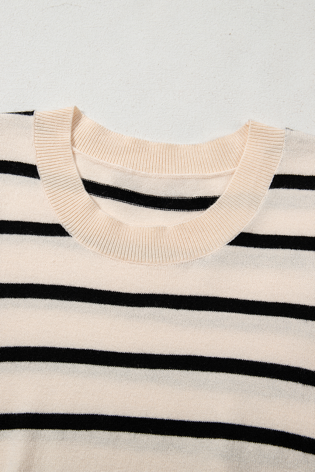 Blue Stripe Ribbed Trim Round Neck Bubble Sleeve Knitted Top