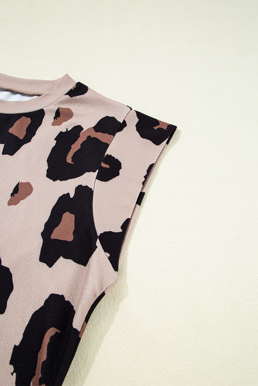 Khaki Leopard Crew Neck Cap Sleeve Casual Tee