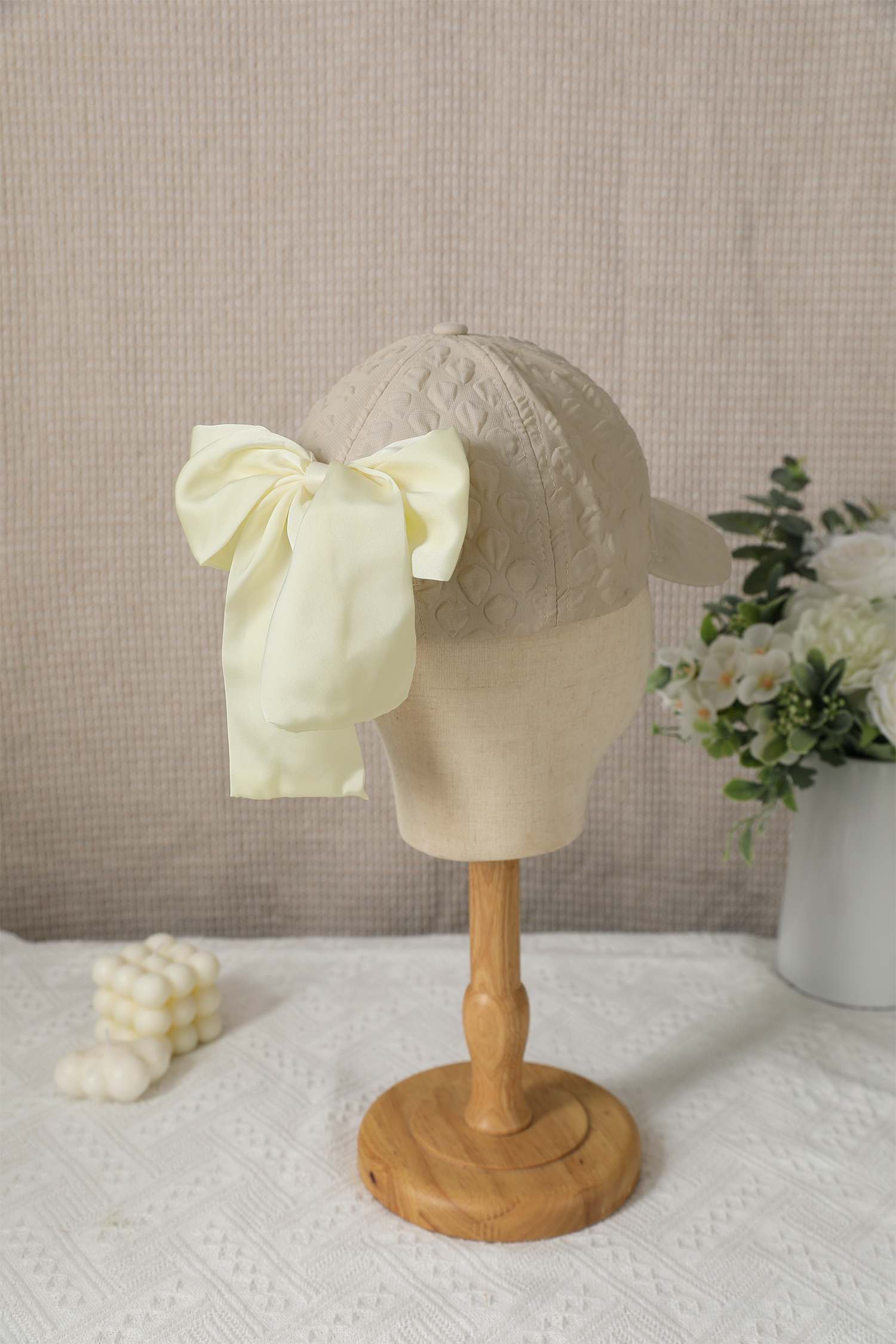 White Ribbon Bow Detail Textured Baseball Cap