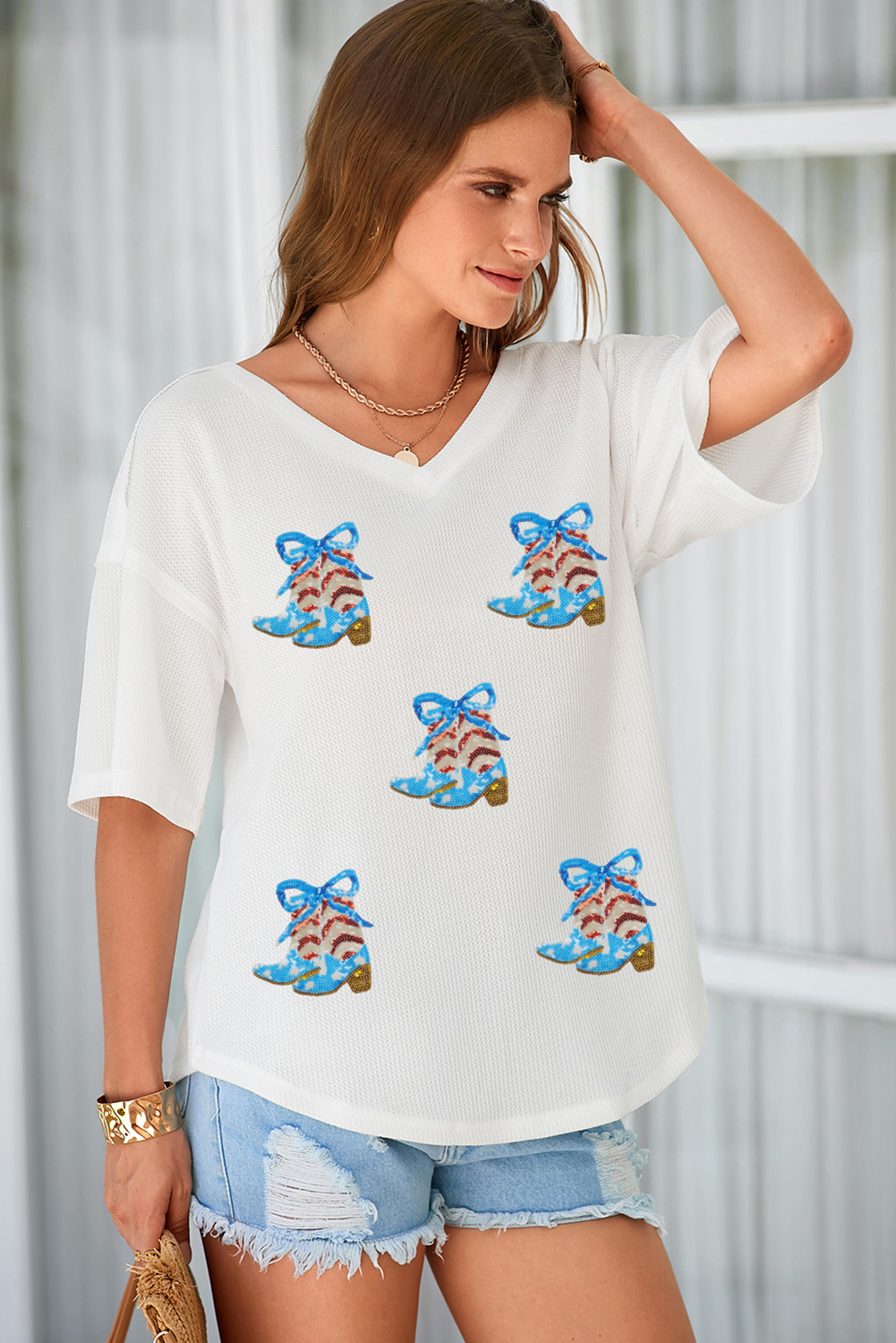 White Patriotic Bow Boots Patched Breathable Texture V Neck Loose Tee
