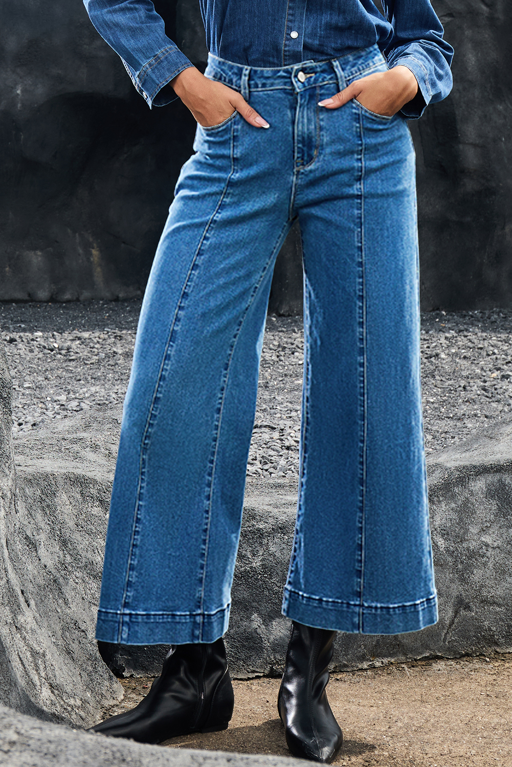 Black Plain Seam Detail Flared Bottom Ankle Length Jeans
