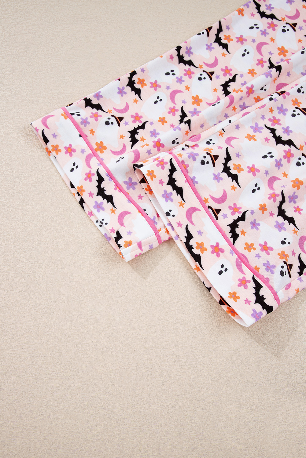 Pink Halloween Eve Haunted Honey Bat Print Pajama Set