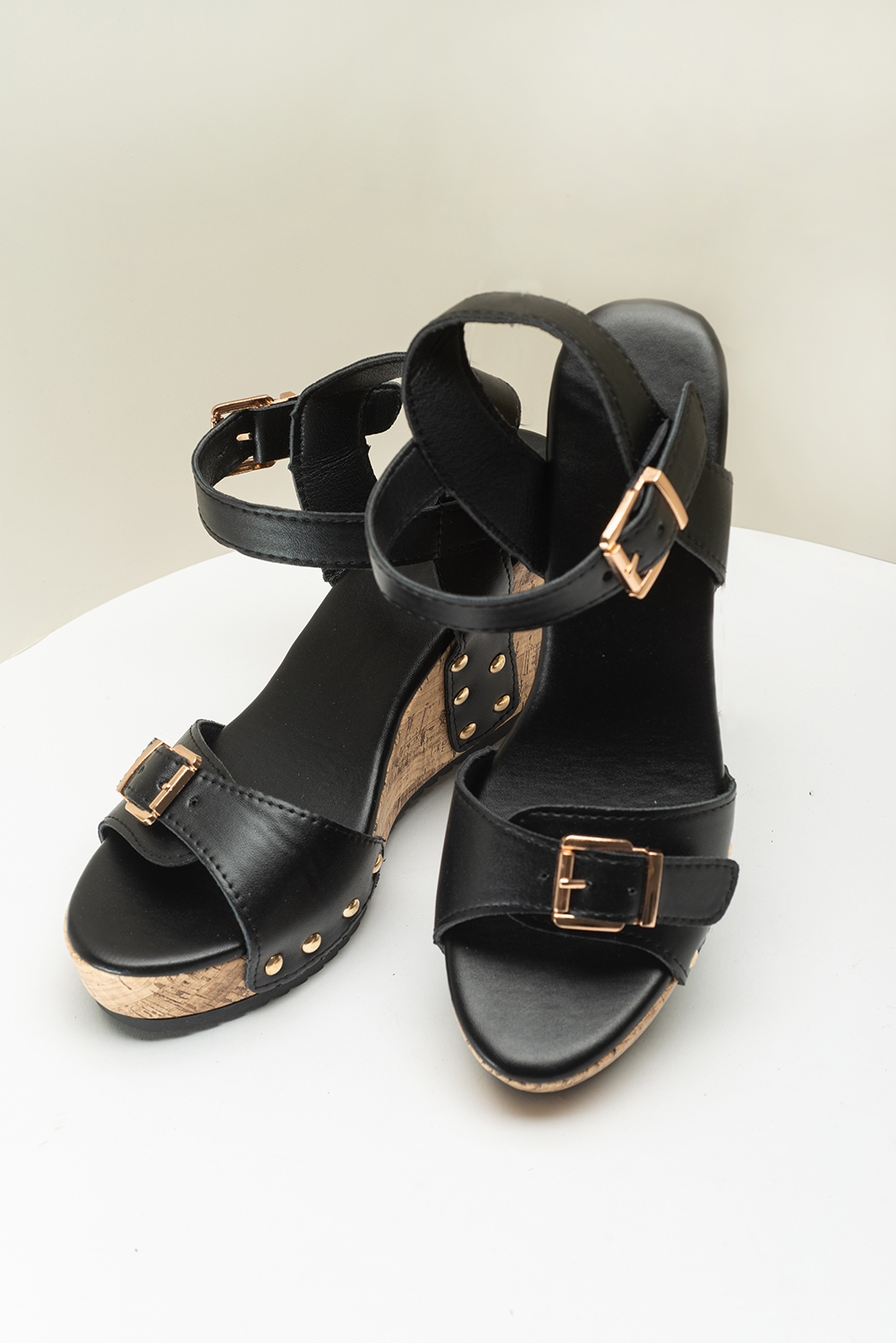 Black Rivet Buckle Closure Wedge Sandals