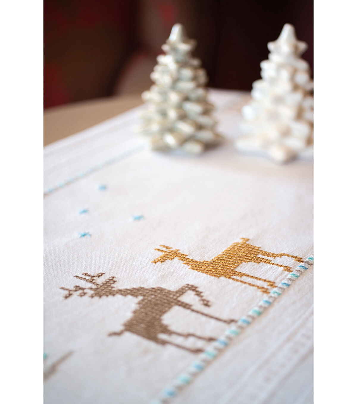 Vervaco 16 x 40 Reindeer Table Runner Stamped Cross Stitch Kit