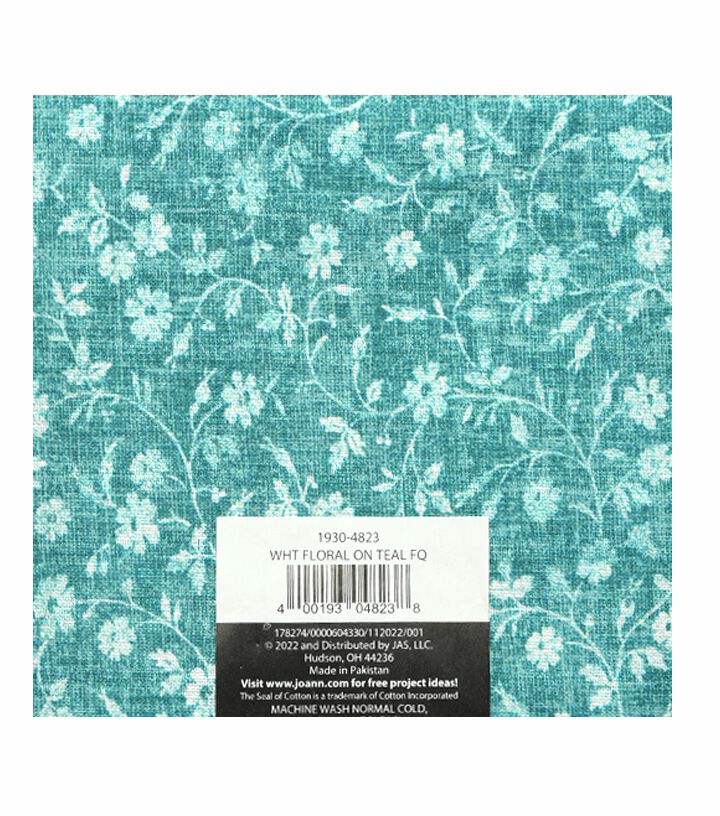 18 x 21 White Floral Cotton Fabric Quarter 1pc by Keepsake Calico