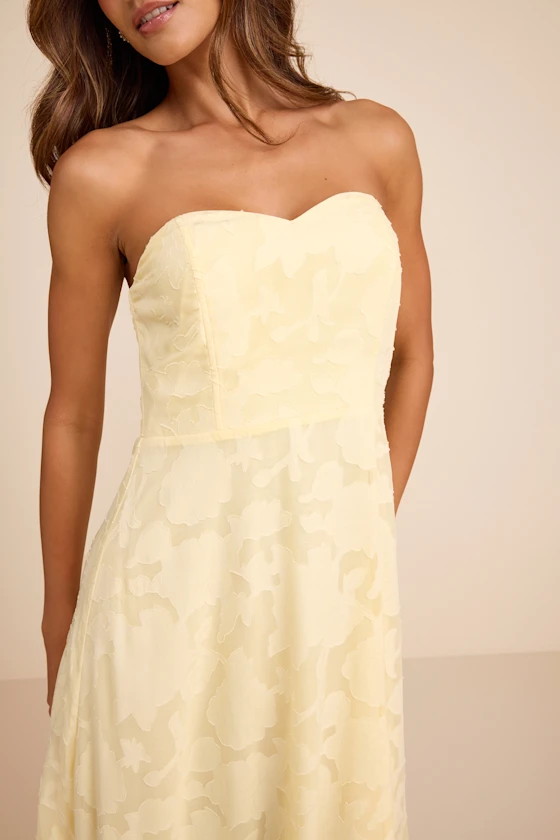 Garden of Romance Light Yellow Burnout Maxi Dress